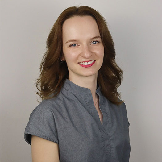 Evalina Voinic Dentist